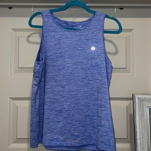 Vineyard vines performance tank